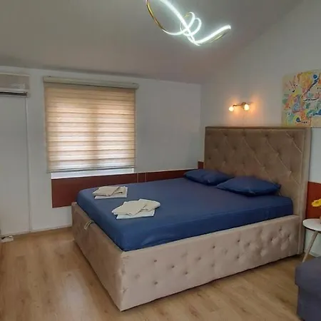 Helen's Apartamento *