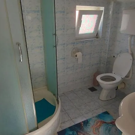 Helen's Apartamento *
